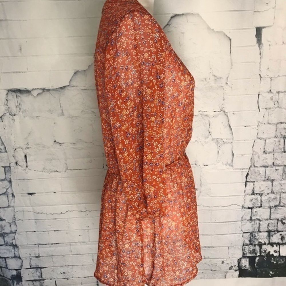 MOSSIMO blouse  - Picture 3 of 6